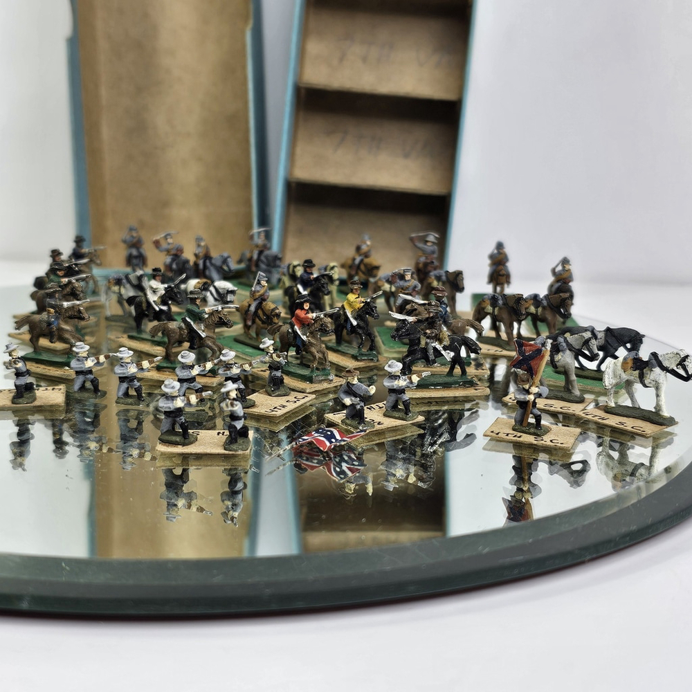 Lead Calvary & Soldiers Confederate Miniatures Military Army Painted Vintage Set